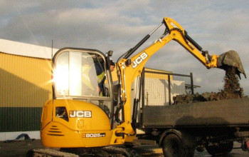 Pierwsze prace z wykorzystaniem nowozakupionej minikoparki JCB 802.5 listopad 2019